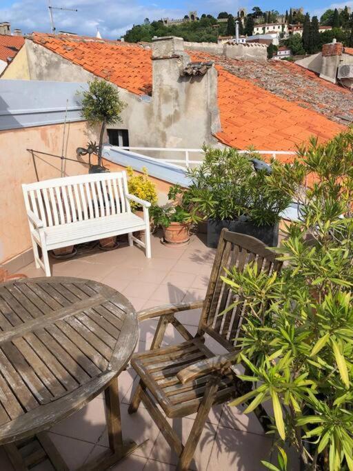 Tartini - Private Roof Terrace - Self Check-In Apartment ไพราน ภายนอก รูปภาพ