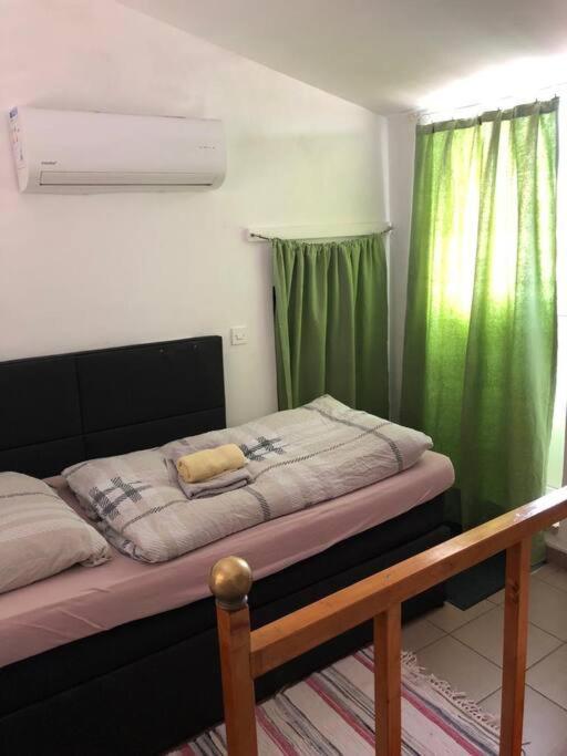 Tartini - Private Roof Terrace - Self Check-In Apartment ไพราน ภายนอก รูปภาพ